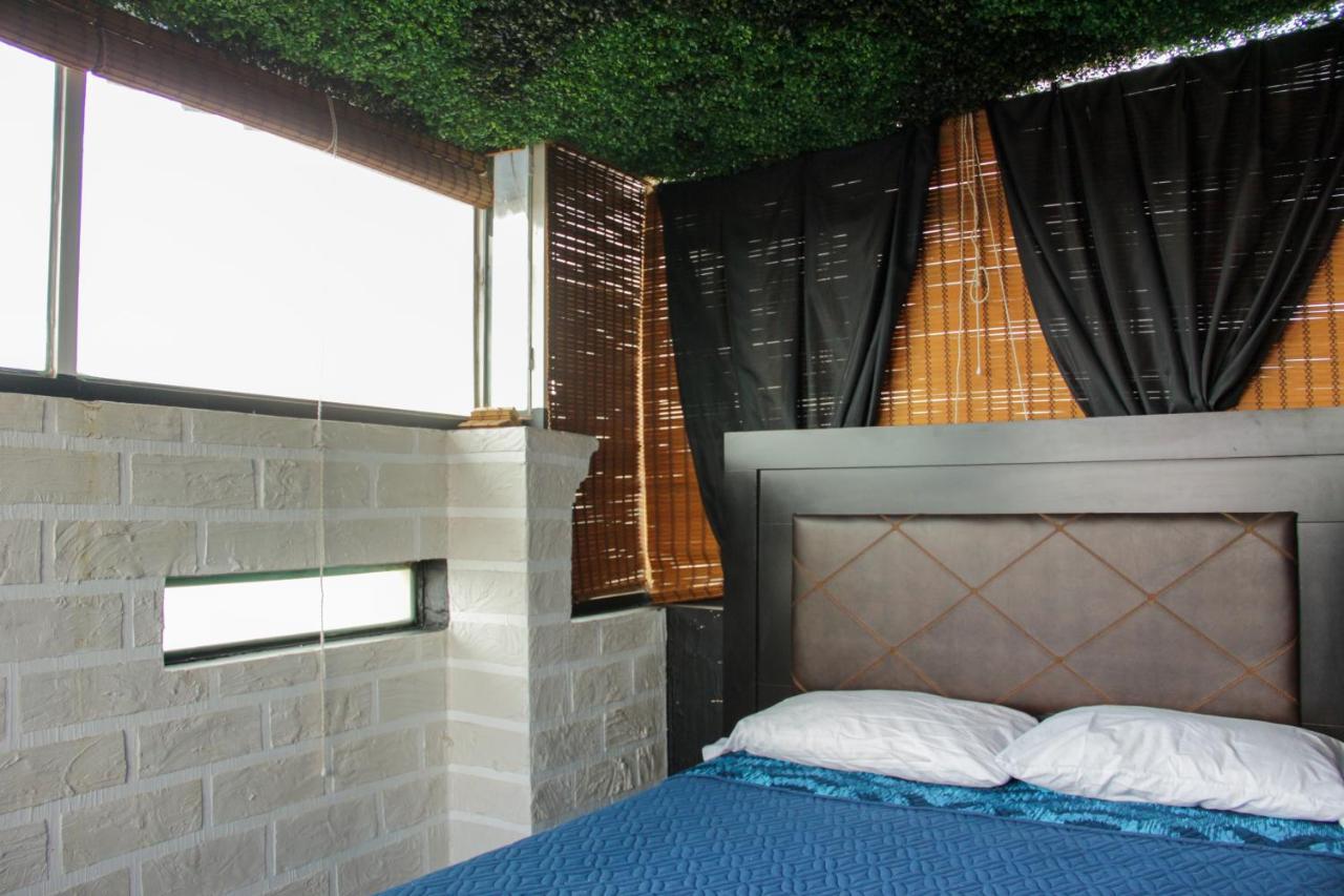 Hotel Boutique Charlotte Arandas Ngoại thất bức ảnh