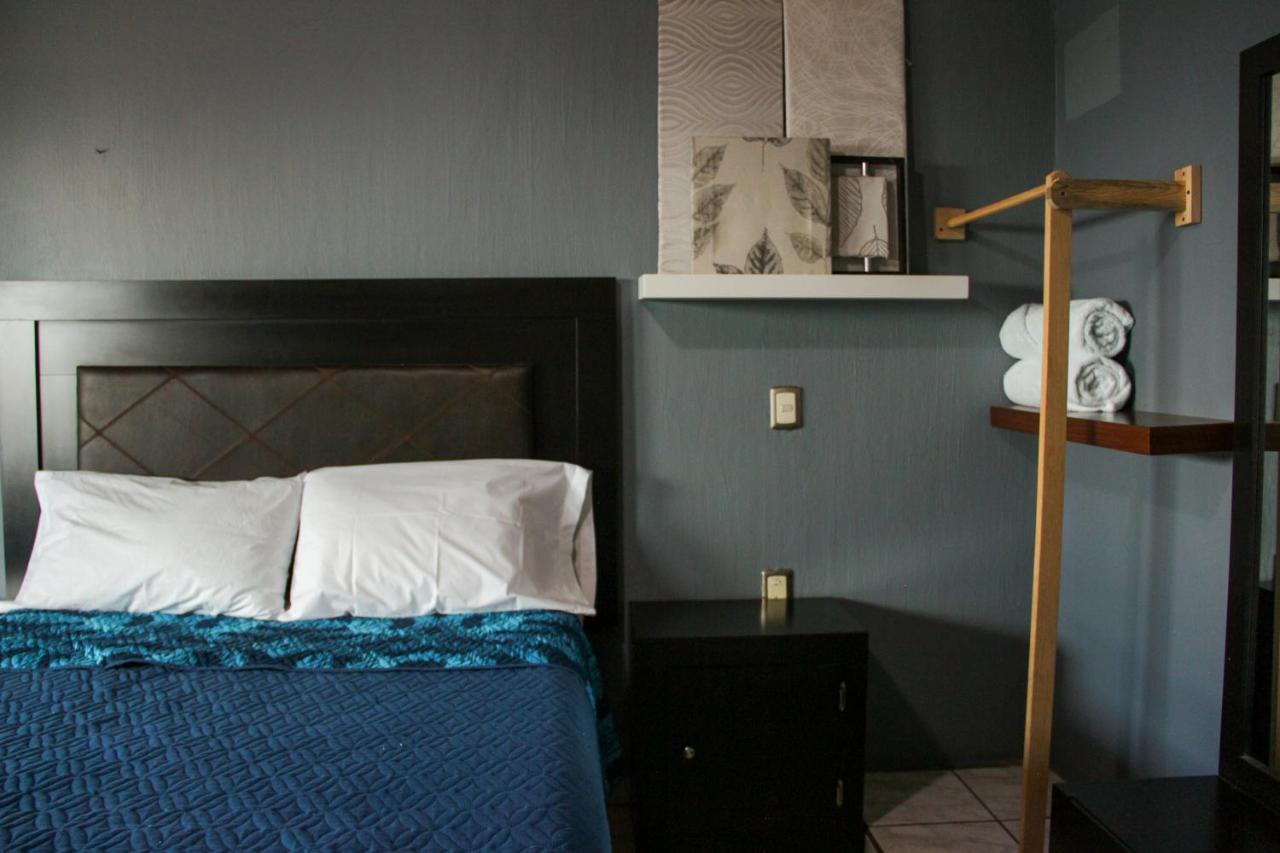Hotel Boutique Charlotte Arandas Ngoại thất bức ảnh