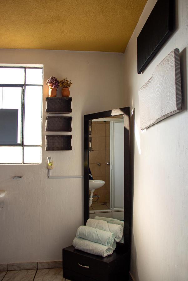 Hotel Boutique Charlotte Arandas Ngoại thất bức ảnh