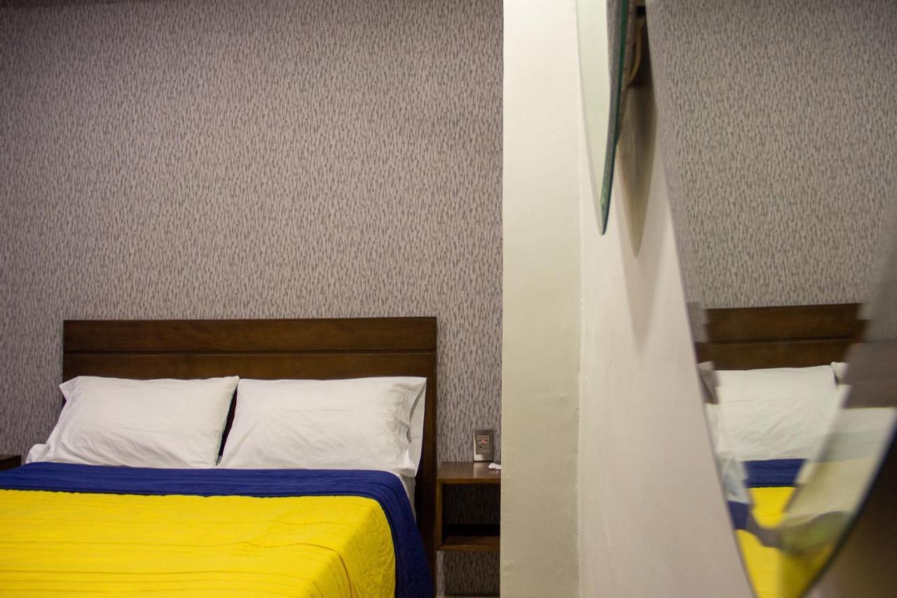 Hotel Boutique Charlotte Arandas Ngoại thất bức ảnh